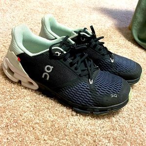 OnCloud Cloudflyer sneakers